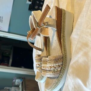 Women’s Braided strap Sandals